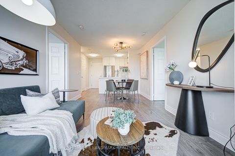 Photo 16 at 1011 - 15 Greenview Avenue, Newtonbrook West, Toronto