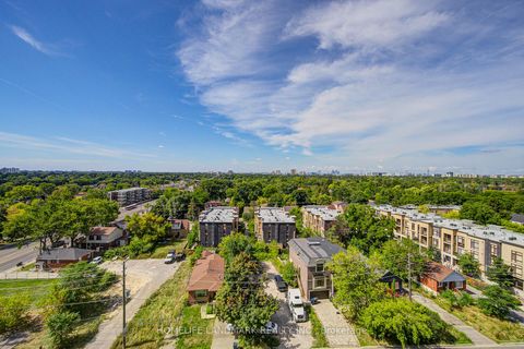 Photo 36 at 1011 - 15 Greenview Avenue, Newtonbrook West, Toronto
