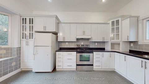 Photo 13 at 47 Dromore Crescent, Newtonbrook West, Toronto