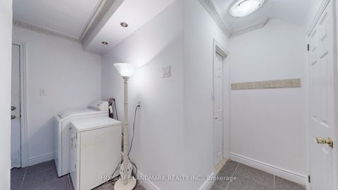 Photo 22 at 47 Dromore Crescent, Newtonbrook West, Toronto