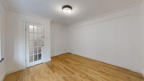 Photo 34 at 47 Dromore Crescent, Newtonbrook West, Toronto