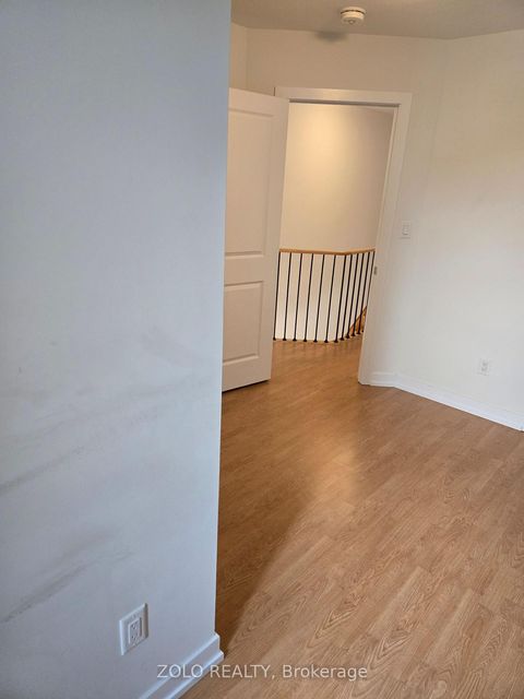 Photo 2 at 168 Brockley Drive, Bendale, Toronto