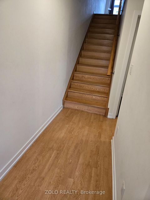 Photo 11 at 168 Brockley Drive, Bendale, Toronto