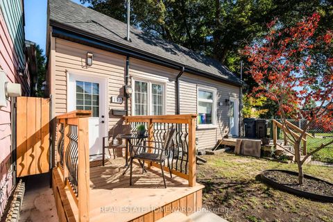 Photo 2 at 173 Coxwell Avenue, Woodbine Corridor, Toronto