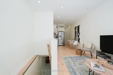 Photo 5 at 173 Coxwell Avenue, Woodbine Corridor, Toronto
