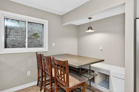 Photo 8 at 22 Cartwright Drive, Cundles East, Barrie