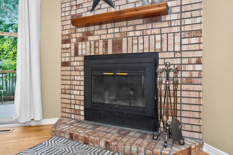 Photo 15 at 22 Cartwright Drive, Cundles East, Barrie