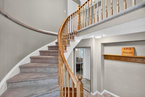 Photo 17 at 22 Cartwright Drive, Cundles East, Barrie