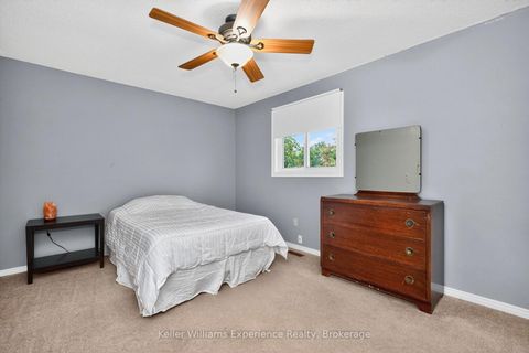 Photo 23 at 22 Cartwright Drive, Cundles East, Barrie