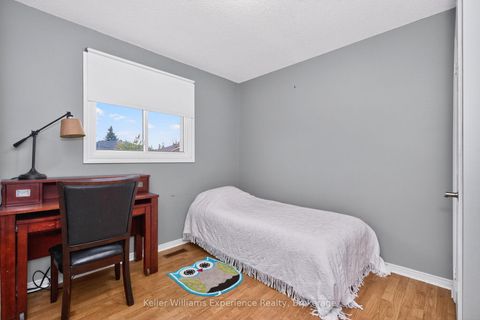 Photo 25 at 22 Cartwright Drive, Cundles East, Barrie