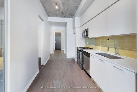 Photo 23 at 520 - 399 Adelaide Street W, Waterfront Communities C1, Toronto