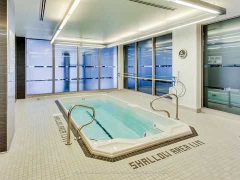 Photo 29 at 520 - 399 Adelaide Street W, Waterfront Communities C1, Toronto