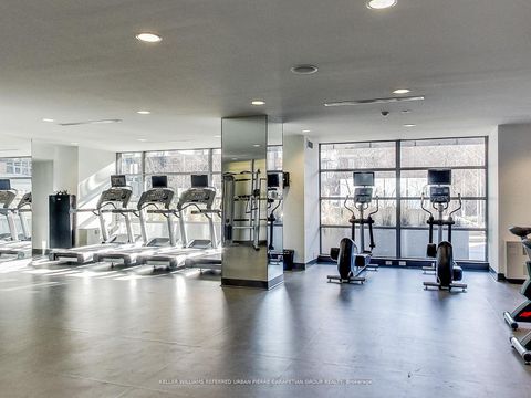 Photo 32 at 520 - 399 Adelaide Street W, Waterfront Communities C1, Toronto