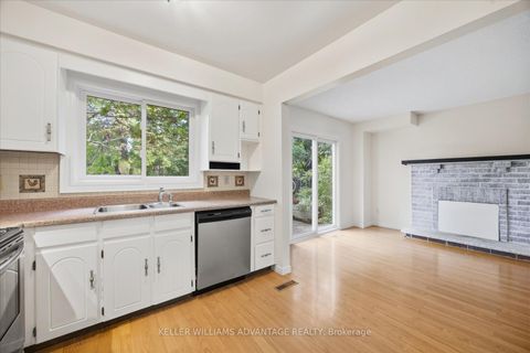 Photo 11 at 9 Blue Anchor Trail, Rouge E10, Toronto