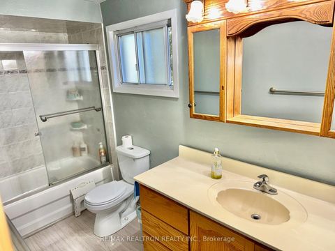 Photo 8 at 22 Montavista Street, Morningside, Toronto