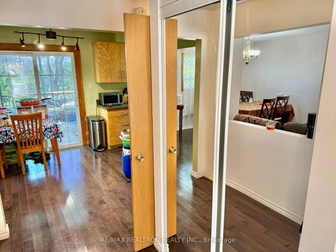 Photo 10 at 22 Montavista Street, Morningside, Toronto