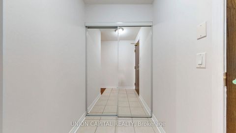Photo 5 at 1609 - 18 Kenaston Gardens, Bayview Village, Toronto