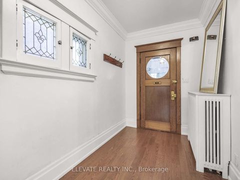 Photo 3 at 127 Westminster Avenue, Swansea, Toronto Photo 3 at 127 Westminster Avenue, Swansea, Toronto
