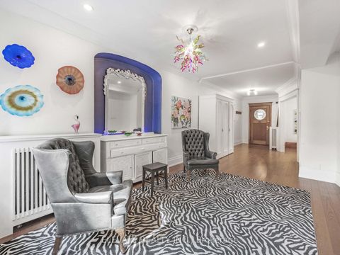 Photo 5 at 127 Westminster Avenue, Swansea, Toronto