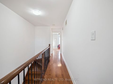 Photo 24 at 26 Golden Spruce Lane, Maple, Vaughan