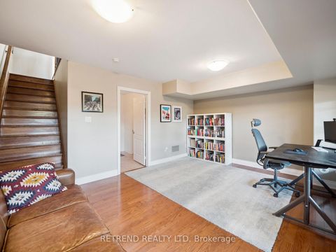 Photo 36 at 26 Golden Spruce Lane, Maple, Vaughan