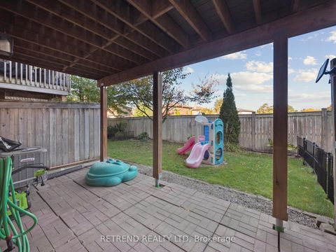 Photo 41 at 26 Golden Spruce Lane, Maple, Vaughan