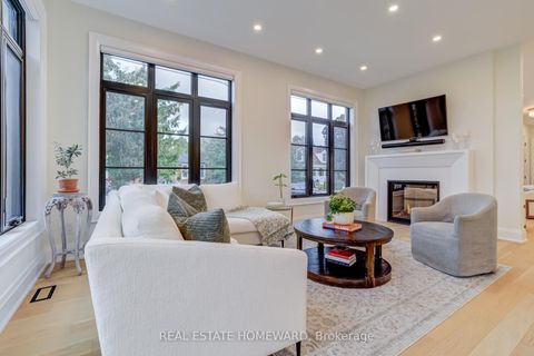 Photo 11 at 5 Taylor Drive, East York, Toronto