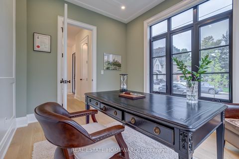 Photo 18 at 5 Taylor Drive, East York, Toronto