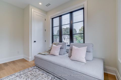 Photo 30 at 5 Taylor Drive, East York, Toronto