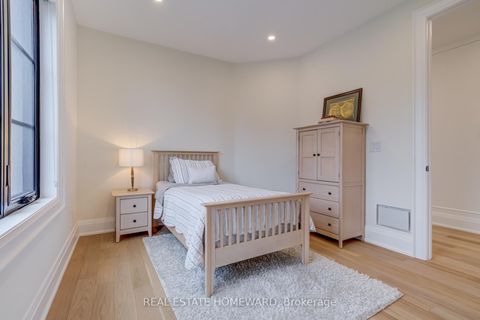 Photo 31 at 5 Taylor Drive, East York, Toronto