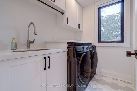 Photo 35 at 5 Taylor Drive, East York, Toronto