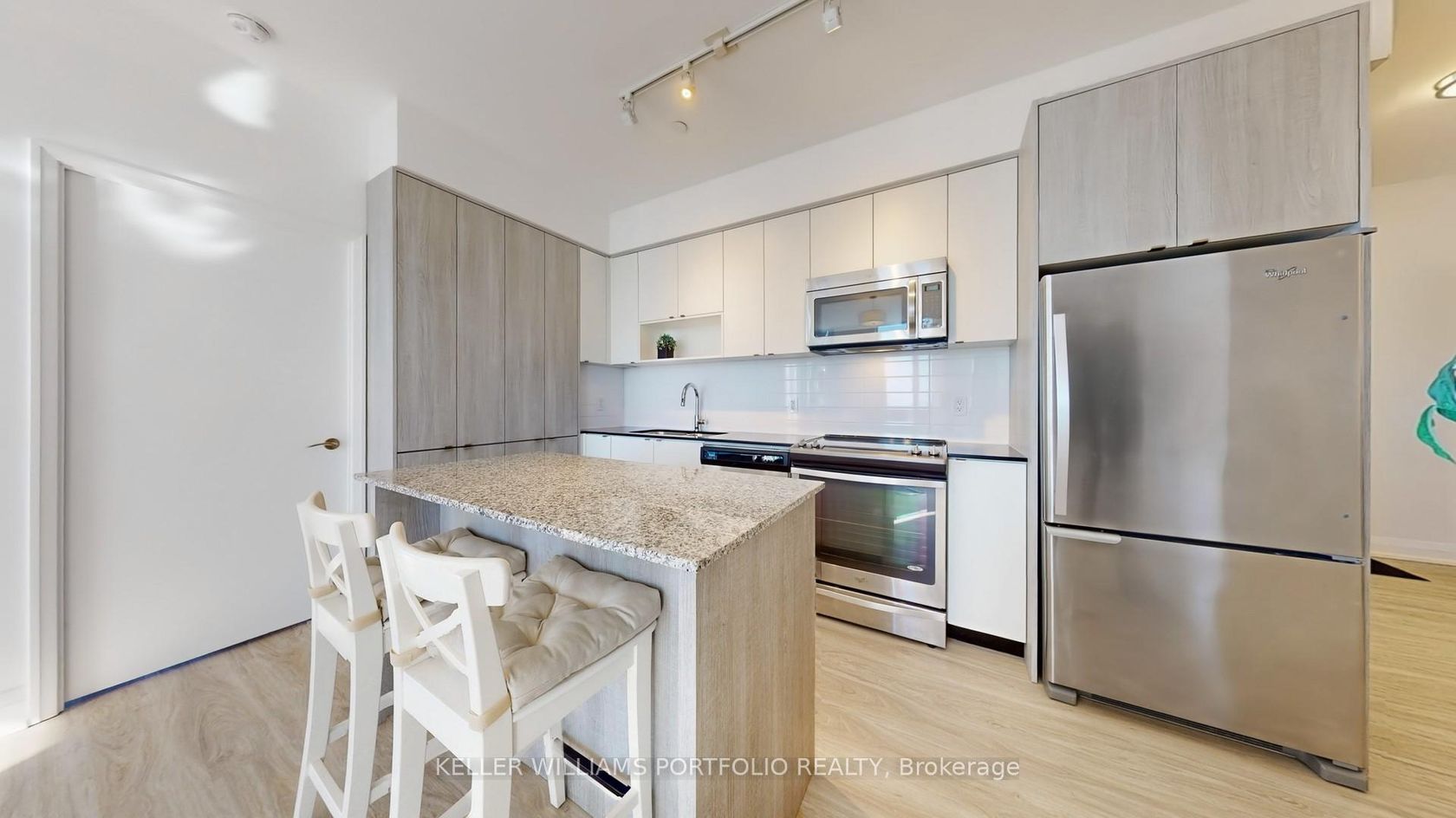 2804 - 9 Valhalla Inn Road, City Centre West, Toronto 