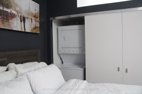 Photo 14 at 204 - 569 King Street E, Moss Park, Toronto