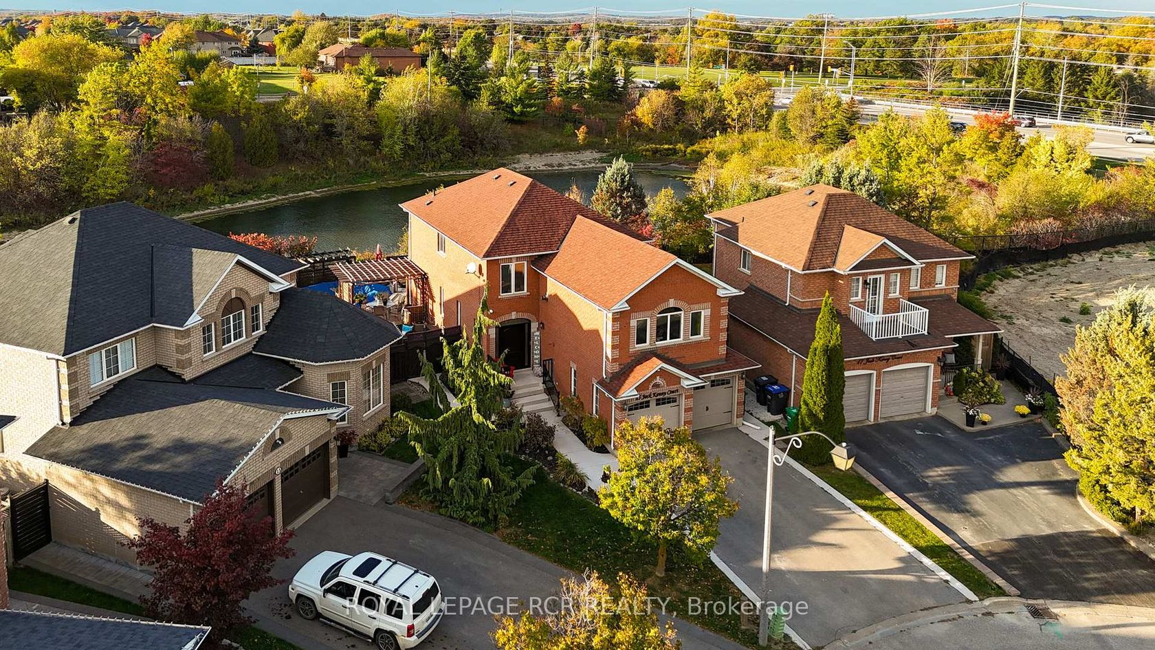 15 Jack Kenny Court, Bolton West, Caledon 