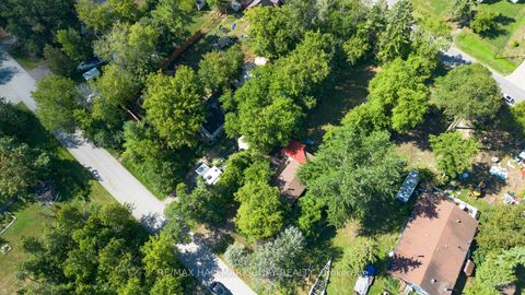 Photo 5 at 956 Carson Avenue, Lefroy, Innisfil