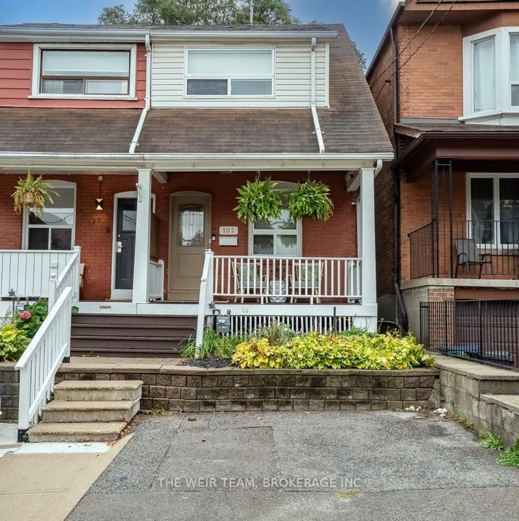 107 Barker Avenue, East York, Toronto 