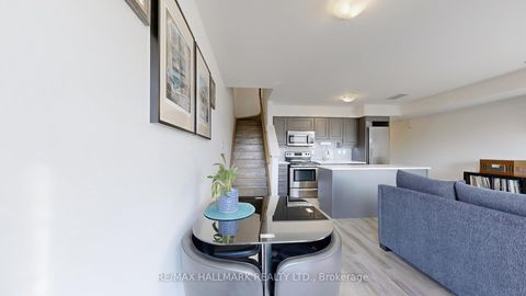 Photo 8 at 8 - 171 William Duncan Road, CFB, Toronto Photo 8 at 8 - 171 William Duncan Road, CFB, Toronto