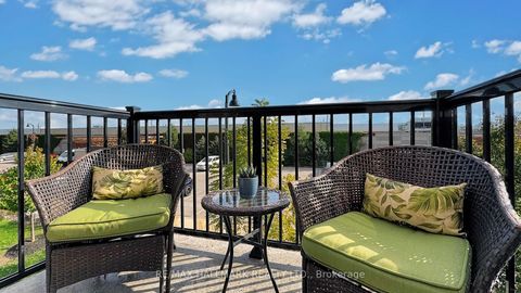 Photo 10 at 8 - 171 William Duncan Road, CFB, Toronto