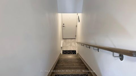 Photo 23 at 8 - 171 William Duncan Road, CFB, Toronto