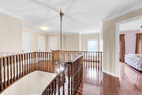 Photo 19 at 26 Cowles Court, Mill Pond, Richmond Hill