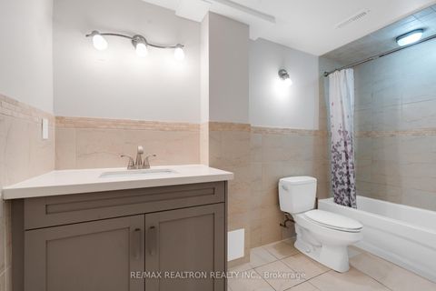 Photo 32 at 26 Cowles Court, Mill Pond, Richmond Hill