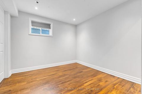 Photo 41 at 26 Cowles Court, Mill Pond, Richmond Hill