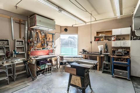 Photo 16 at 803 - 181 Collier Street, North Shore, Barrie