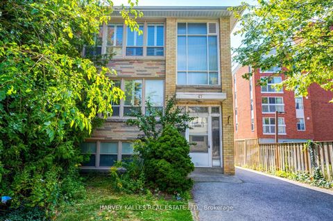 Photo 2 at 47 Ranleigh Avenue, Lawrence Park North, Toronto