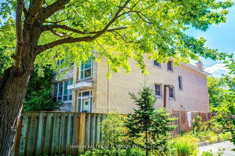 Photo 4 at 47 Ranleigh Avenue, Lawrence Park North, Toronto