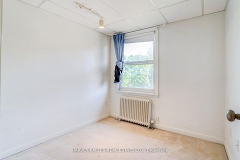 Photo 25 at 47 Ranleigh Avenue, Lawrence Park North, Toronto