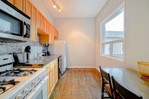 Photo 22 at 125 Lisgar Street, Little Portugal, Toronto