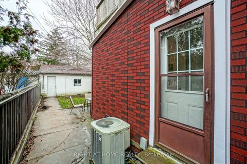 Photo 30 at 125 Lisgar Street, Little Portugal, Toronto