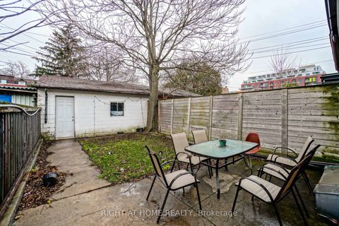 Photo 31 at 125 Lisgar Street, Little Portugal, Toronto