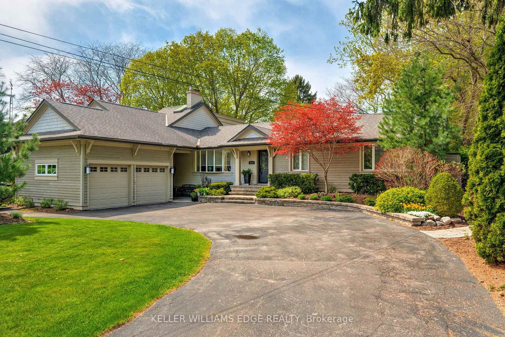 4391 Lakeshore Road, Shoreacres, Burlington 